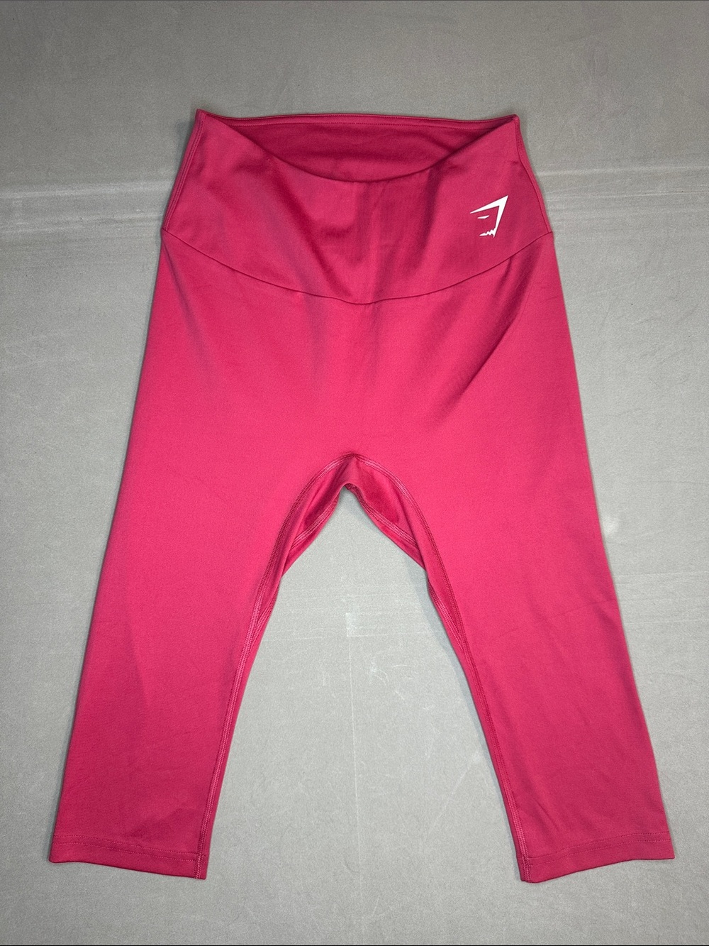 Gymshark Seamless Cropped Cherry red High-Rise Performance Leggings - M